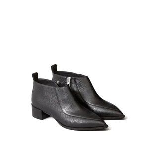 Everlane black leather Boss Bootie Women's size 8.5